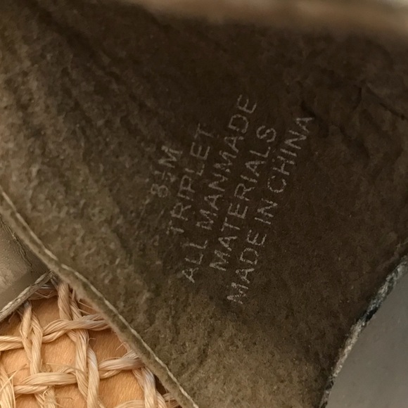 Pewter/Gold NICOLE SZ 8 1/2M Sandals - Picture 6 of 7